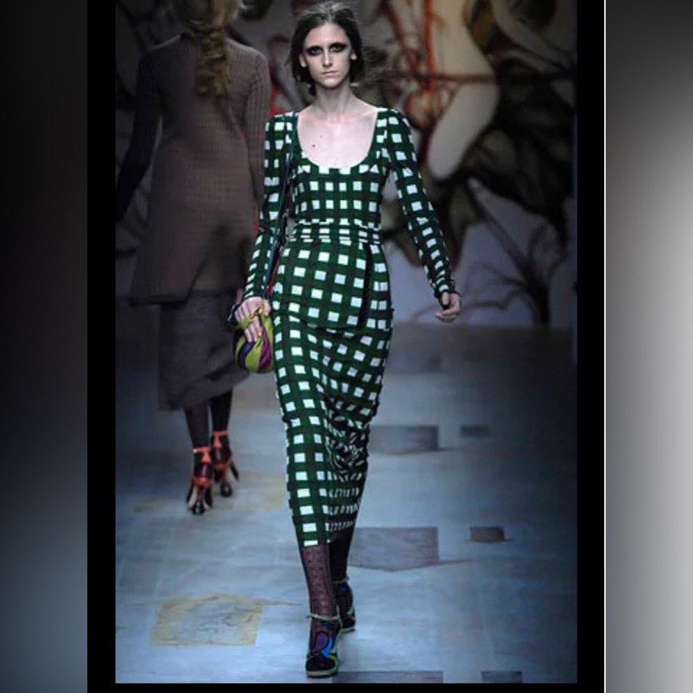 Spring 2008 RTW Prada 36 US 6 shoes flower. Funky. Runway